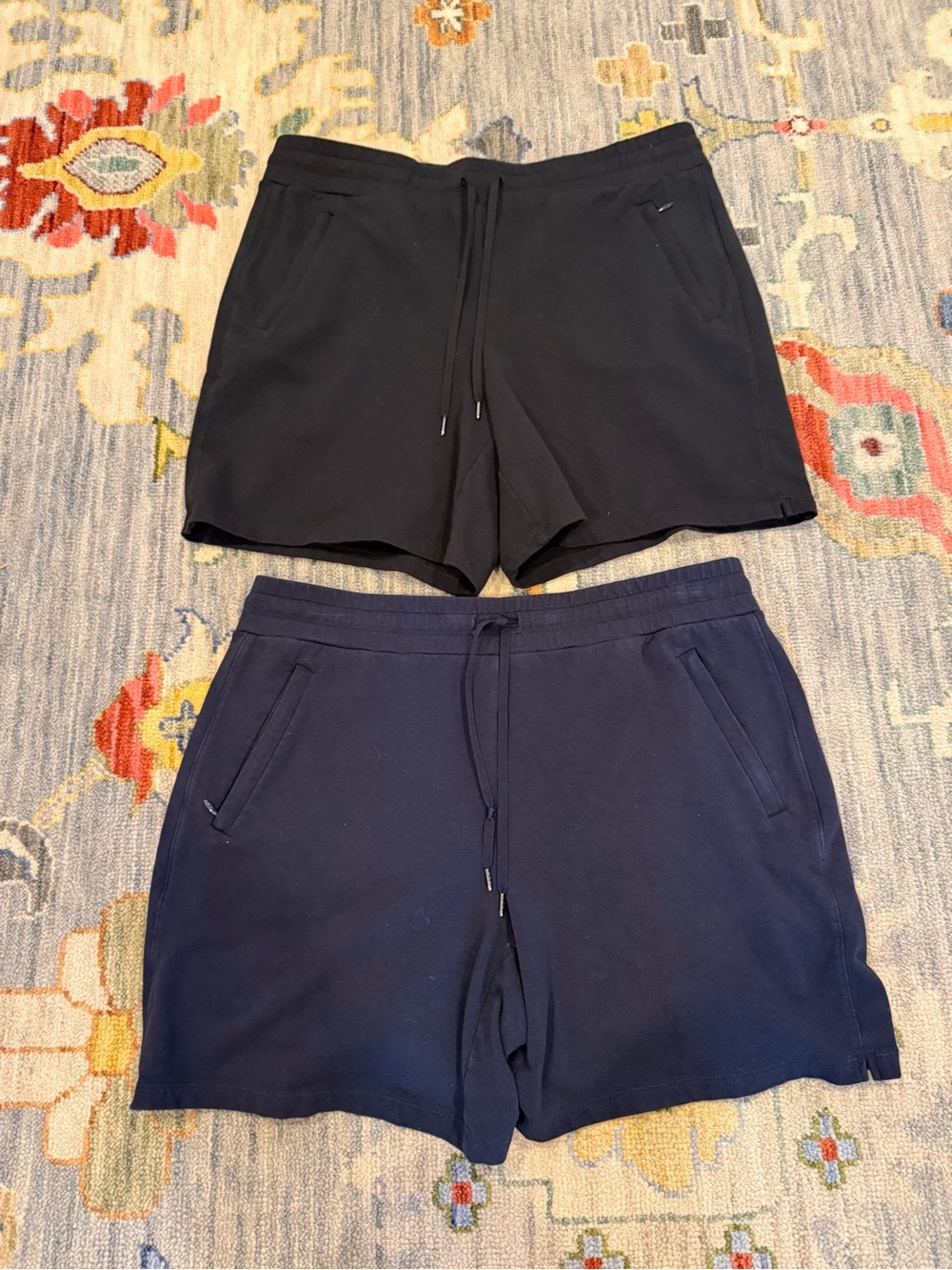 T by Talbots solid navy black pull-on shorts stretch pima cotton/modal bundle L